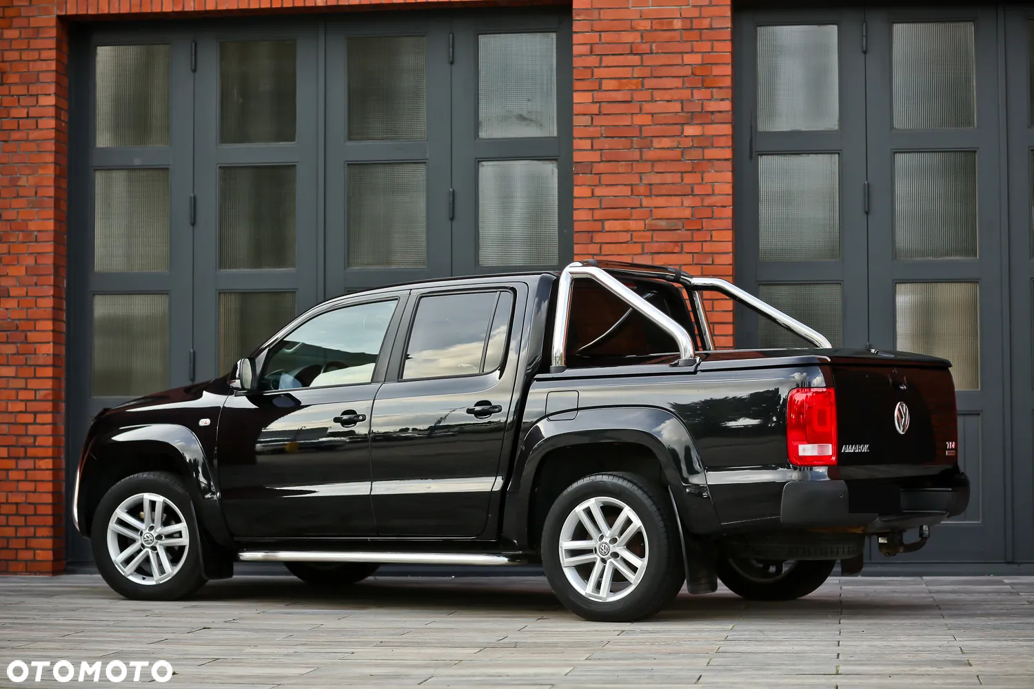 Volkswagen Amarok 2.0 BiTDI 4MOTION Autm Highline - 12
