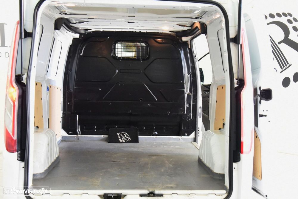 Ford Transit Custom 280L1 2.0 TDCi H1-Tecto Baixo Trend Aut. - 9