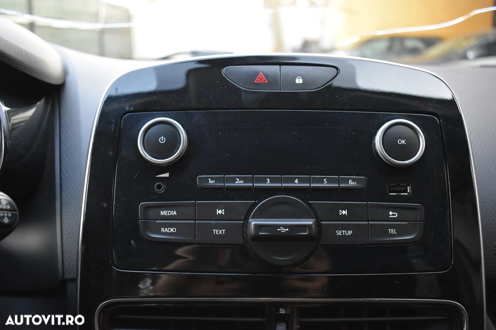 Renault Clio (Energy) TCe 90 Start & Stop INTENS - 16