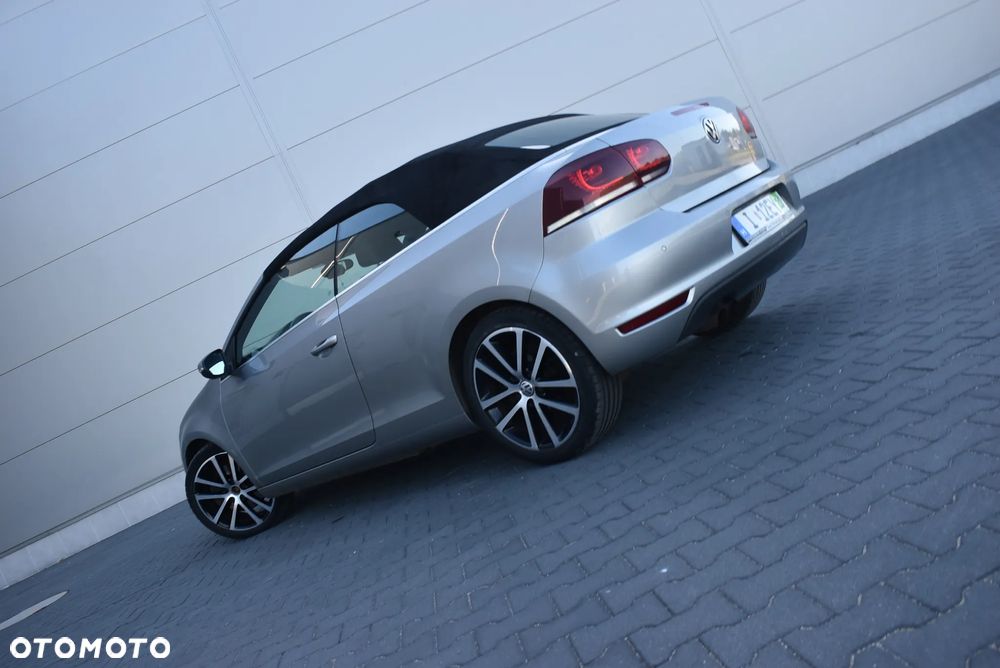 Volkswagen Golf Cabrio 1.4 TSI DSG Exclusive - 25