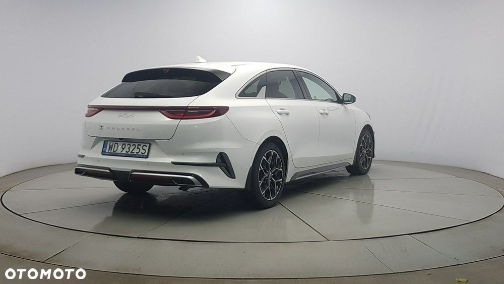 Kia ProCeed - 7