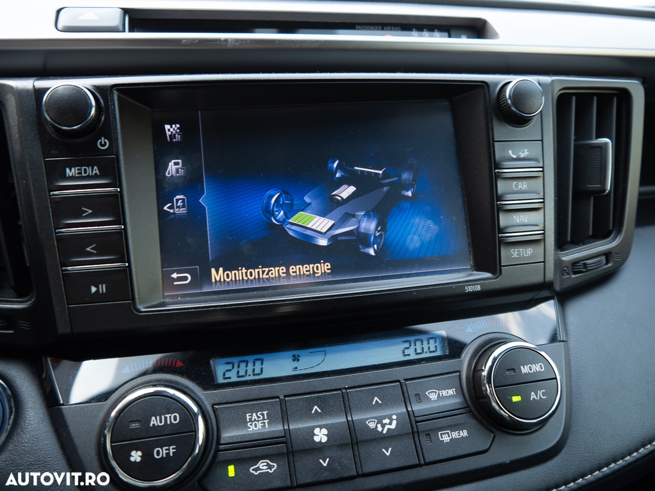 Toyota RAV4 2.5 4x2 Hybrid Executive - 19