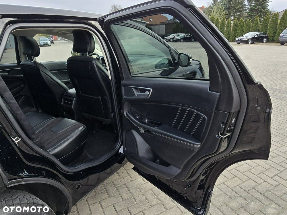 Ford Edge - 23