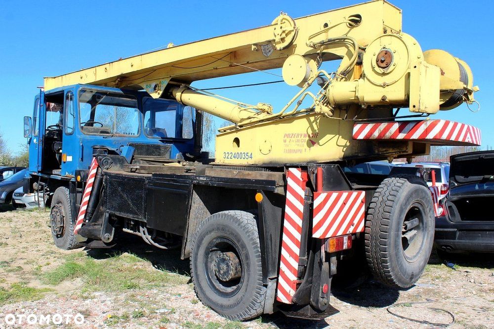 Dźwig żuraw samochodowy IFA ADK-125 1985 9.8D - 4
