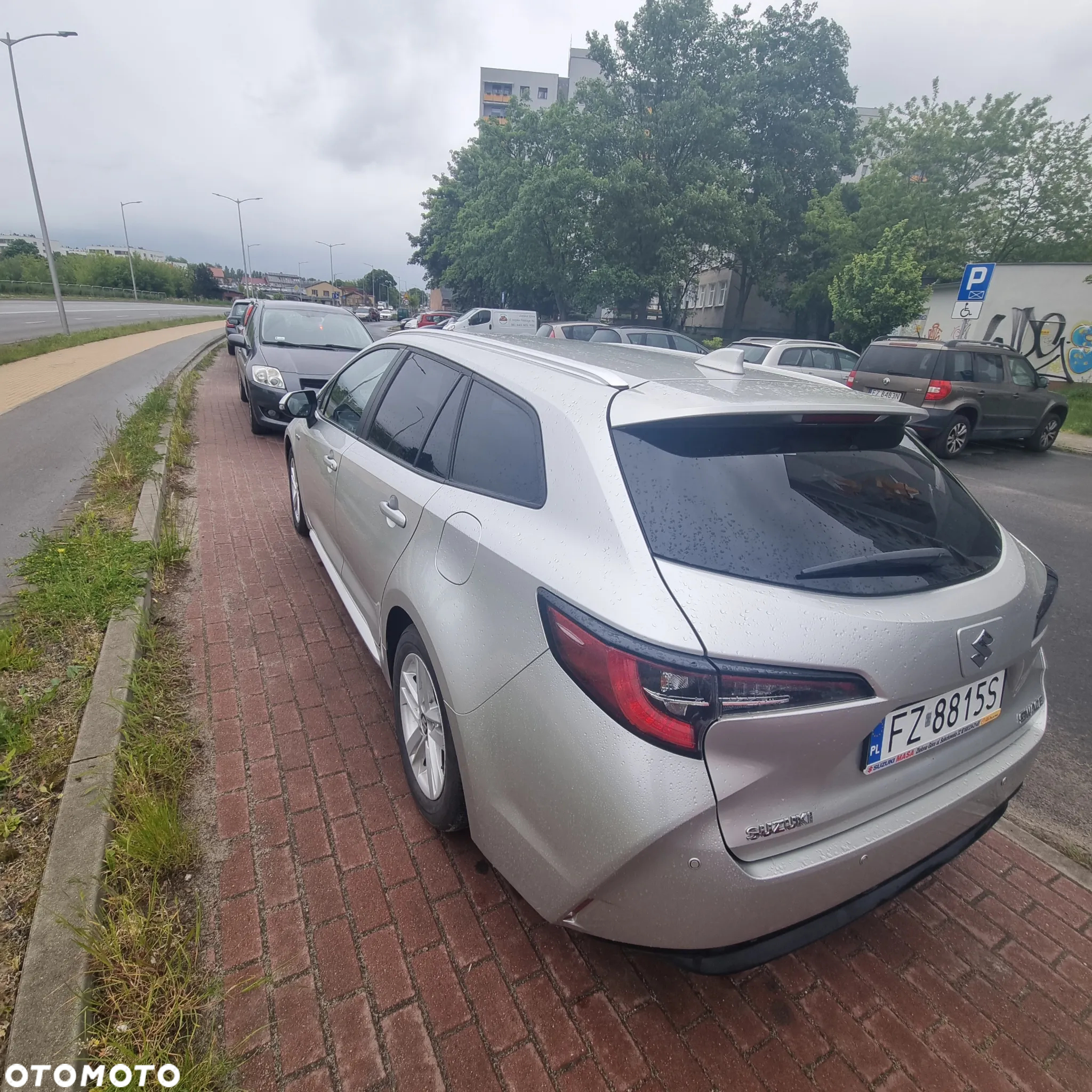 Suzuki Swace 1.8 Hybrid Premium Plus CVT - 10