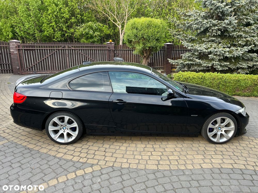 BMW Seria 3 320i M Sport Edition - 6
