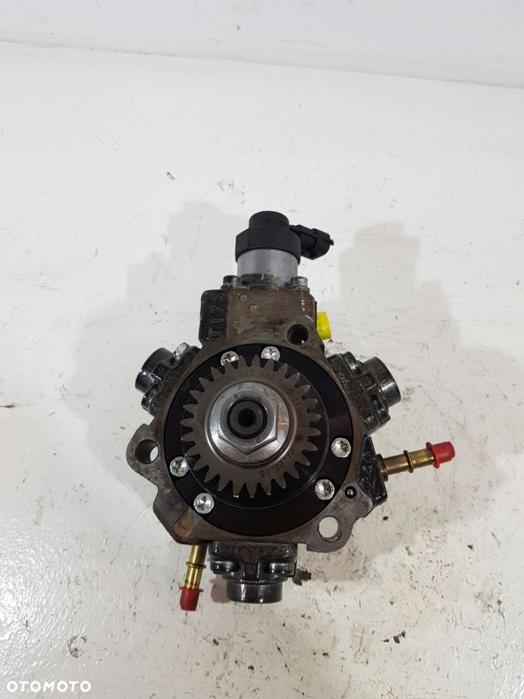 pompa wtryskowa 0445010439 mercedes w205 1.6 cdi - 6