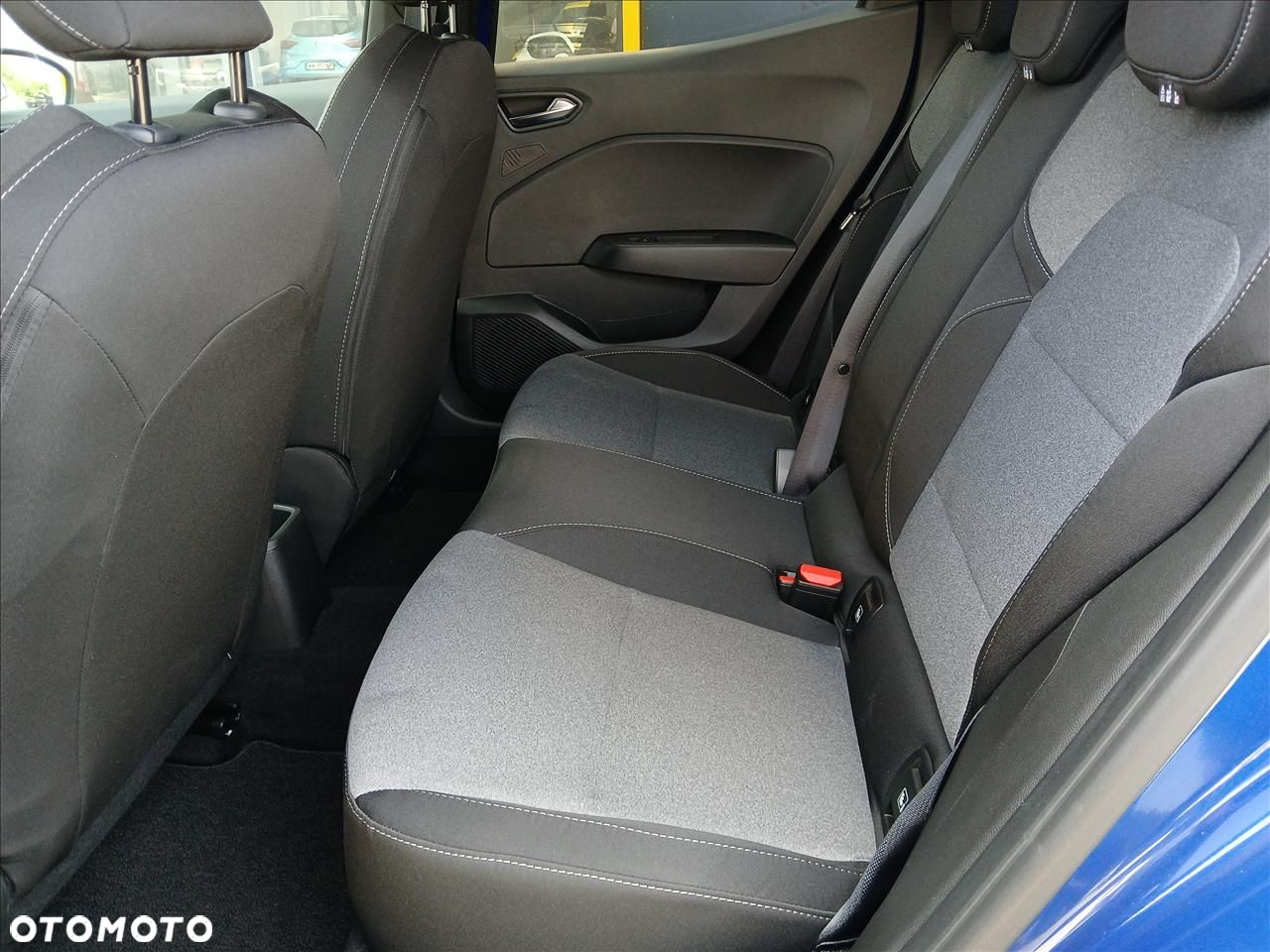 Renault Clio 1.0 TCe Evolution - 9