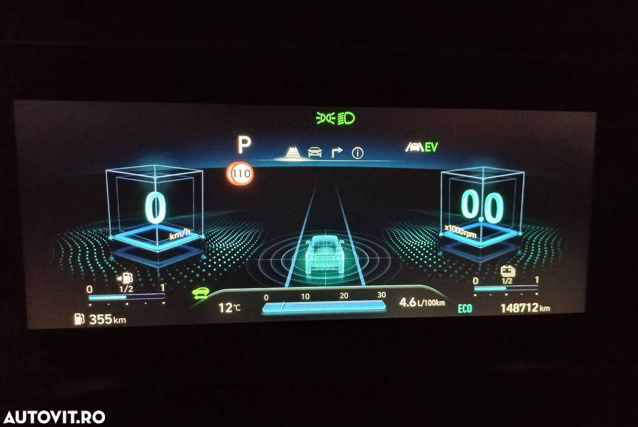 Hyundai Tucson HEV 1.6 l 230 CP 4WD 6AT Luxury - 32