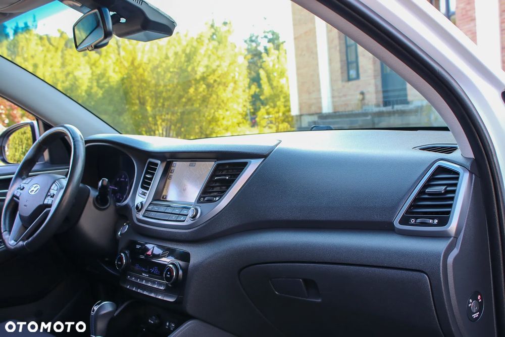 Hyundai Tucson 2.0 CRDi 4WD Automatik Premium - 20