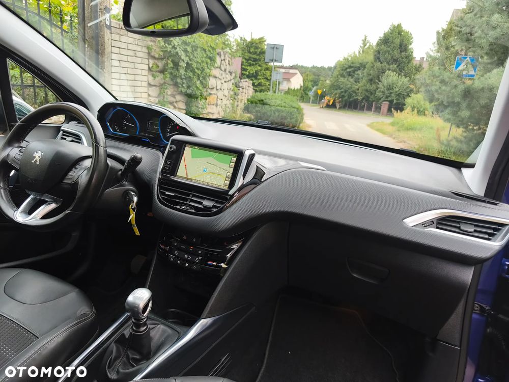 Peugeot 2008 e-HDi FAP 115 STOP & START Allure - 5