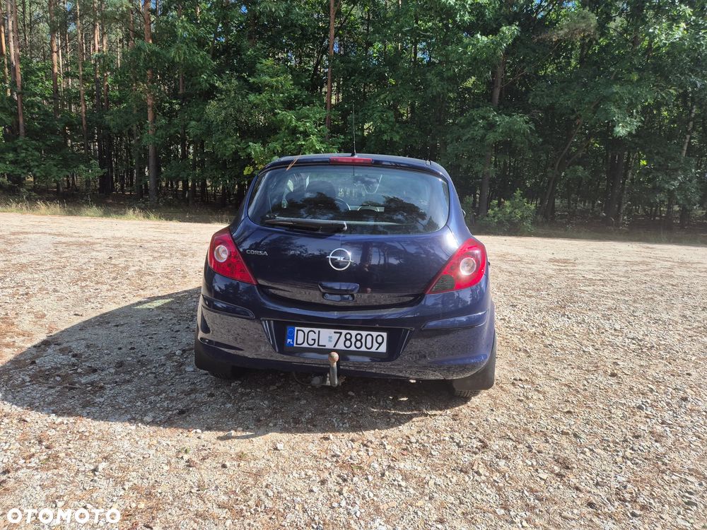 Opel Corsa 1.2 16V Cosmo - 5