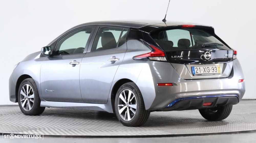 Nissan Leaf N-Connecta - 10