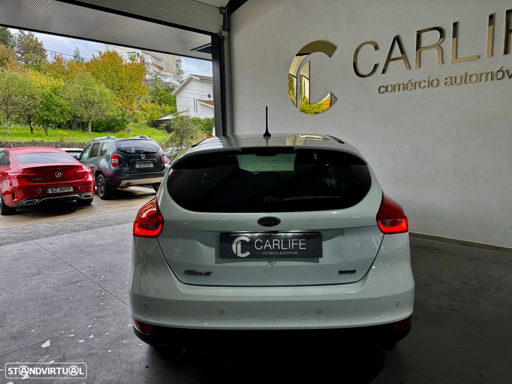 Ford Focus 1.0 SCTi Titanium - 7