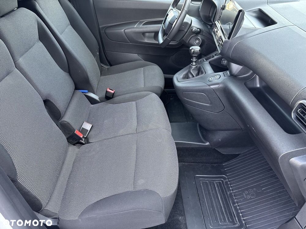 Toyota PROACE CITY - 16