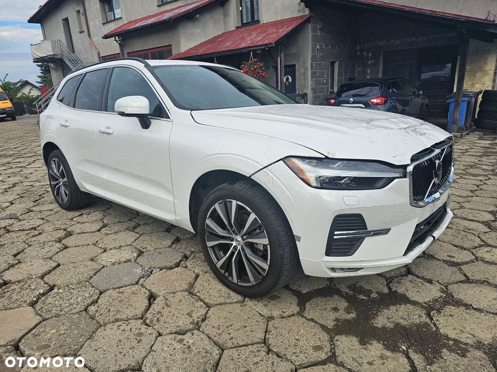 Volvo XC 60 B5 B AWD Geartronic Momentum Pro - 9