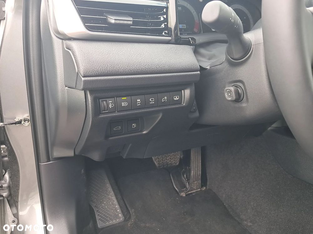 Toyota Camry 2.5 Hybrid Executive CVT - 19