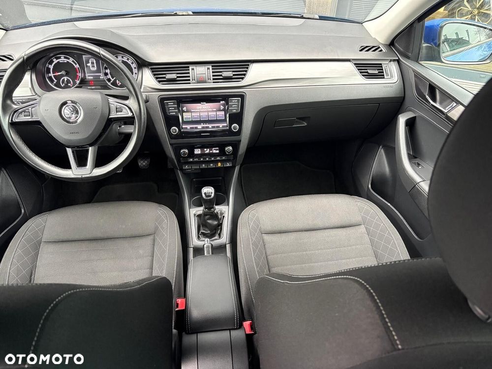 Skoda RAPID 1.0 TSI Style - 12