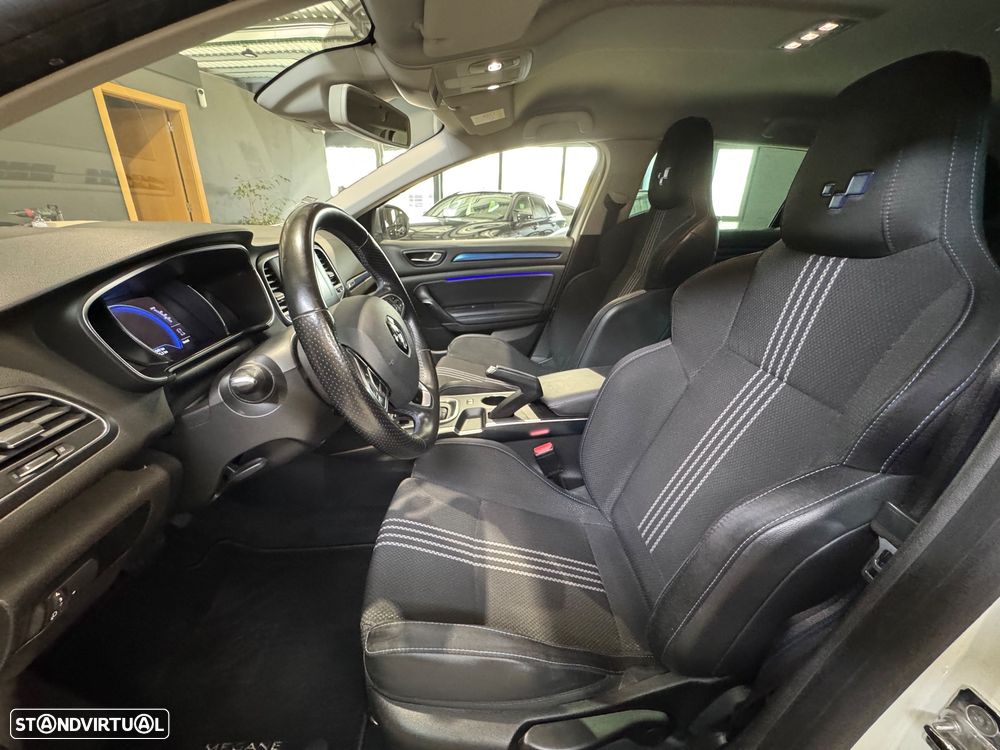 Renault Mégane Sport Tourer 1.5 dCi GT Line EDC - 23