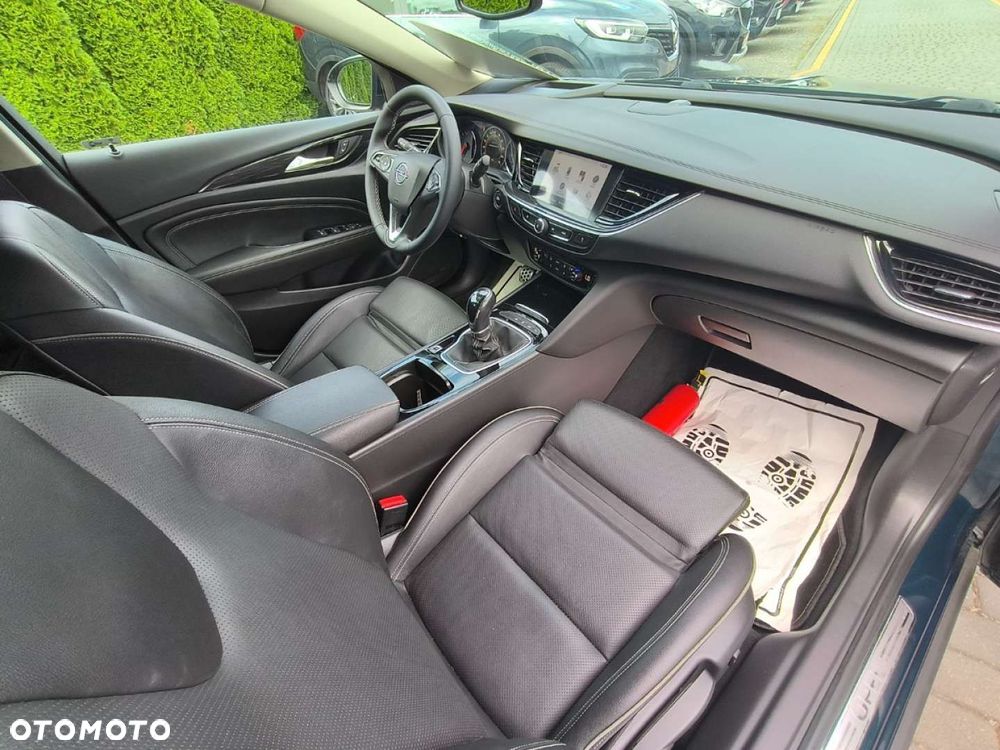 Opel Insignia - 9