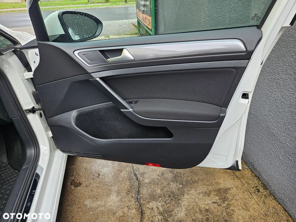Volkswagen Golf 2.0 TDI BlueMotion Technology Allstar - 18