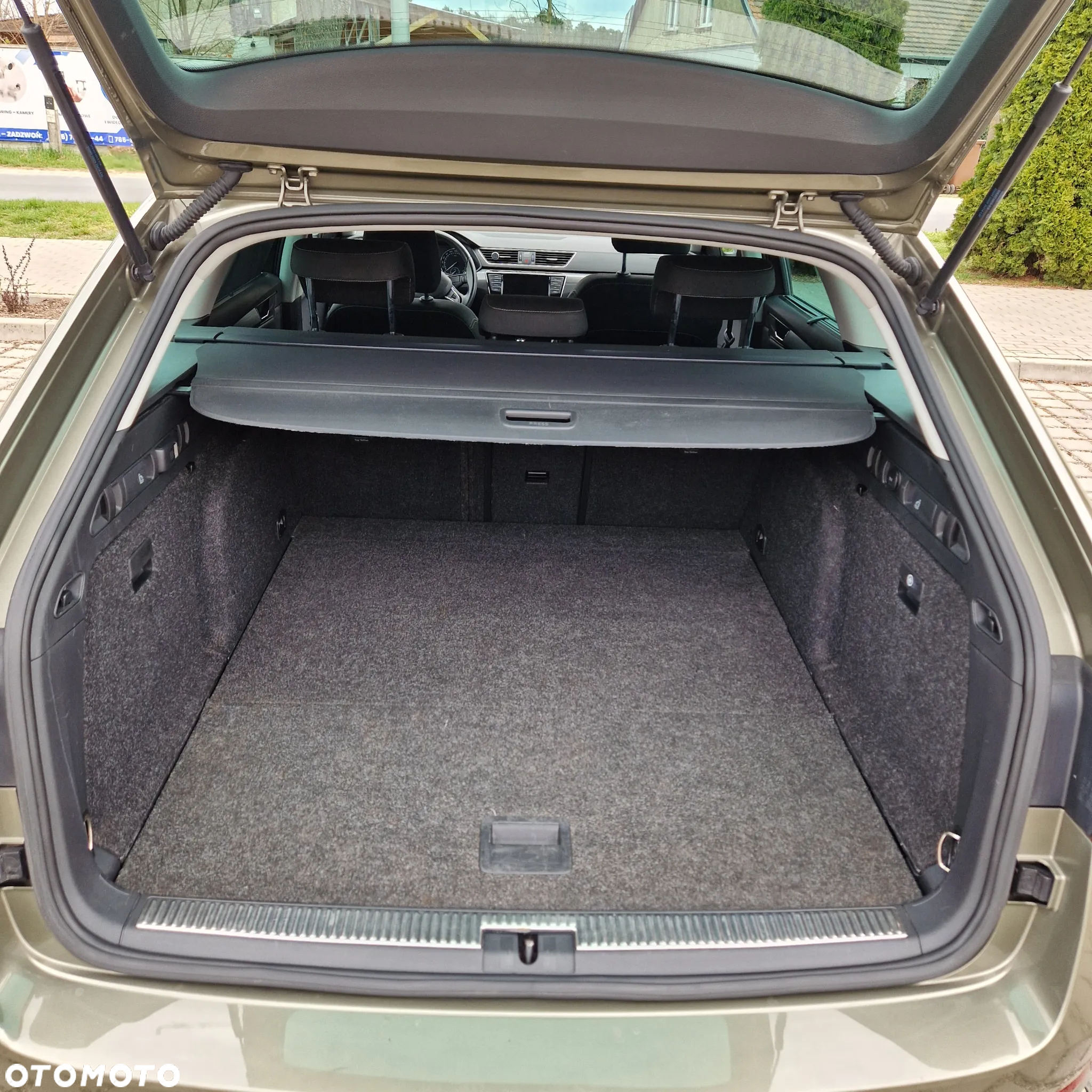 Skoda Superb Combi 2.0 TDI 4x4 DSG Ambition - 10