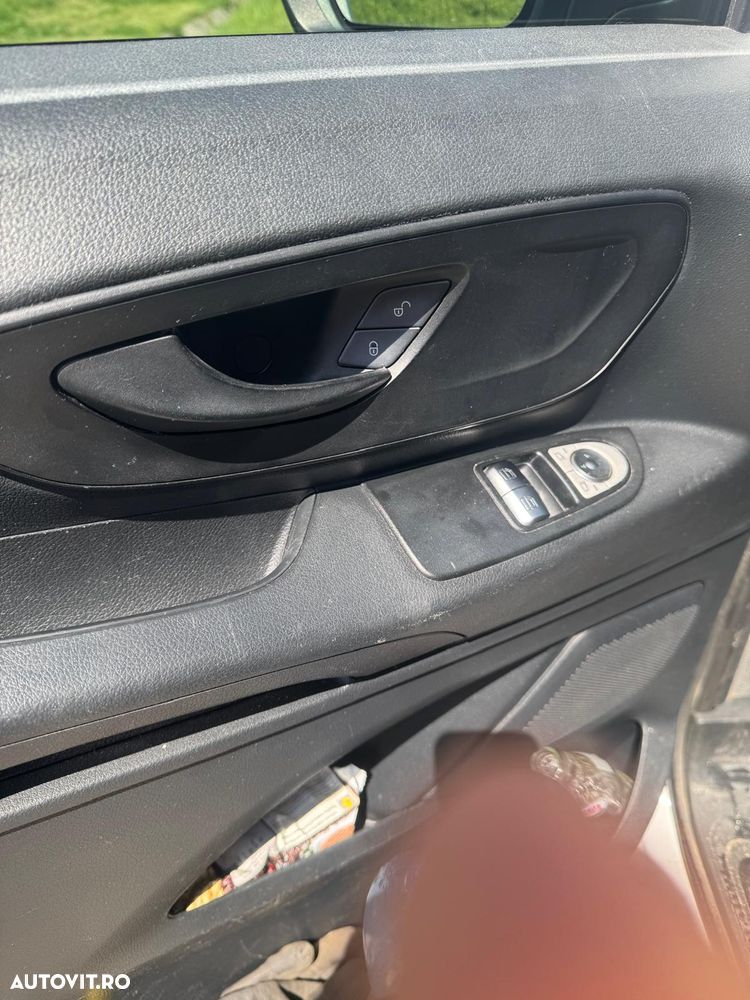 Mercedes-Benz VITO - 11