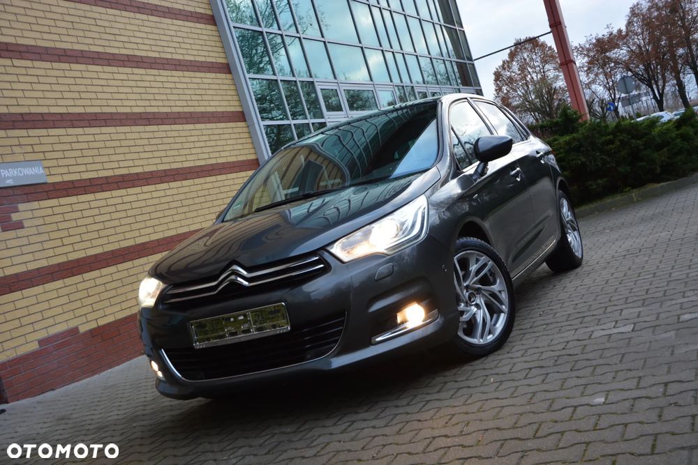 Citroën C4 HDi 150 Exclusive - 1