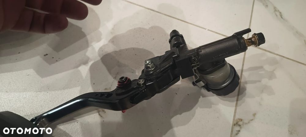 HONDA CBR 1000RR SC57B Zbiornik Bak Pompka Paliwa Pompka Sprzęgła Licznik - 11