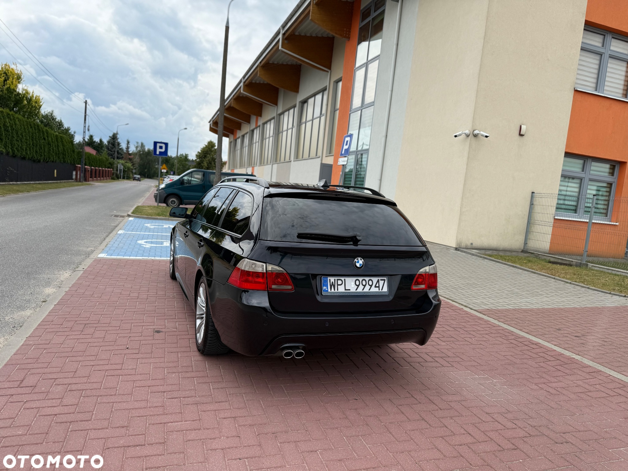 BMW Seria 5 - 12
