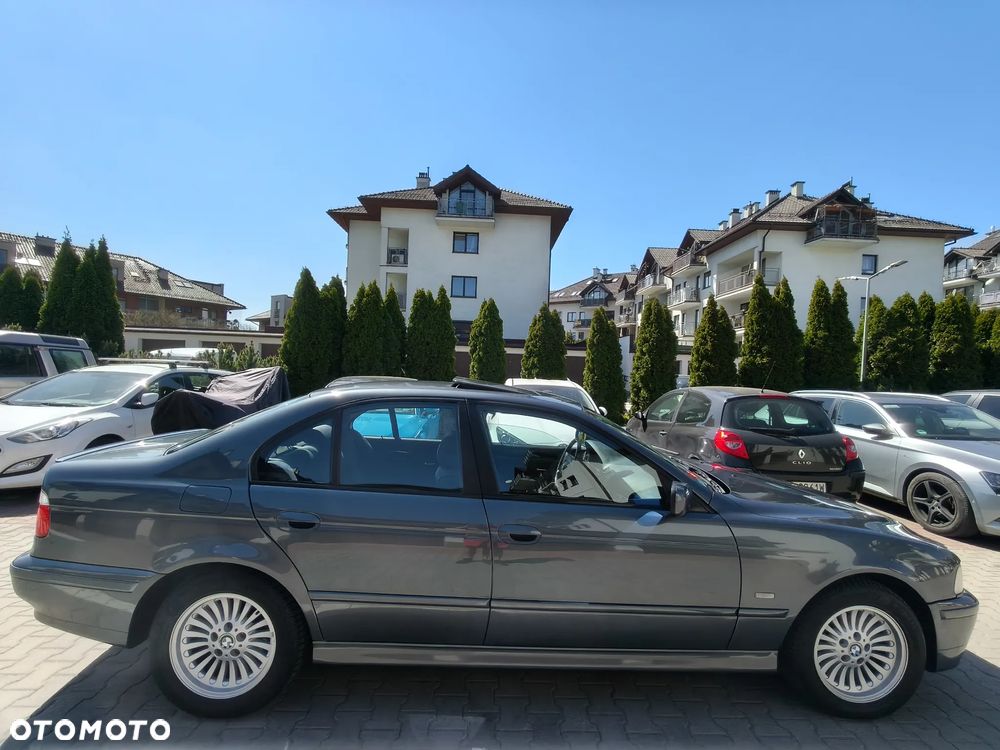 BMW Seria 5 - 31