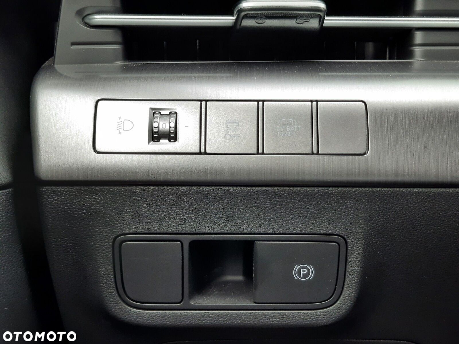 Hyundai Kona 1.6 GDI Hybrid Executive DCT - 35