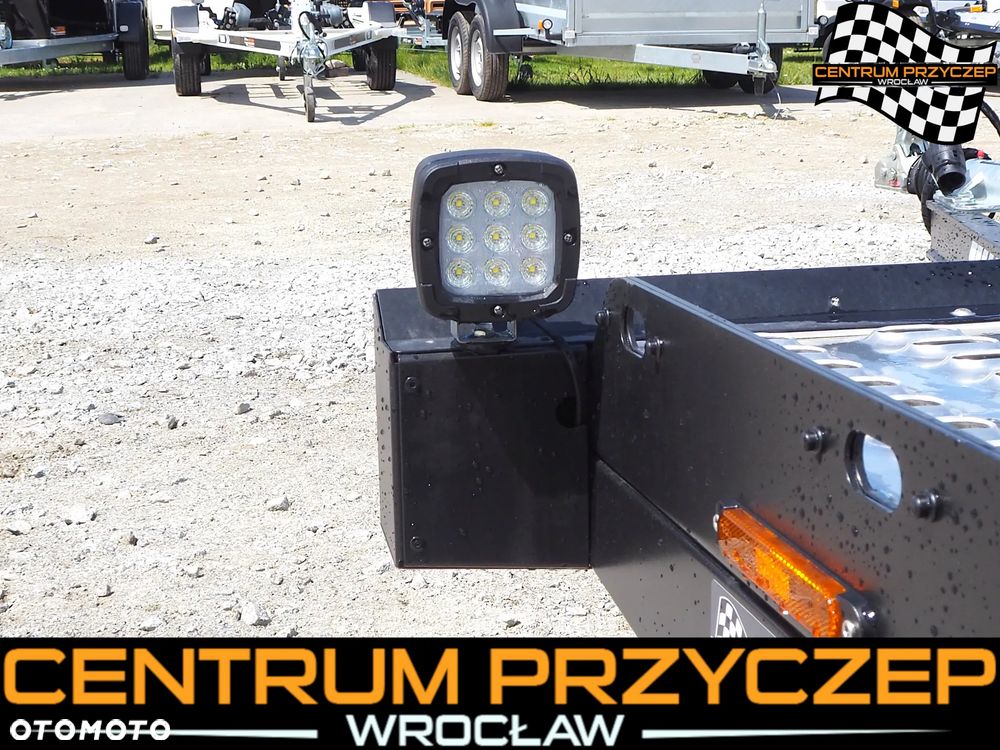 Lorries PLAXX27-4520 / ALUMINIUM / UCHYLNA / NAJAZDY / LED / DMC: 2700 KG - 8