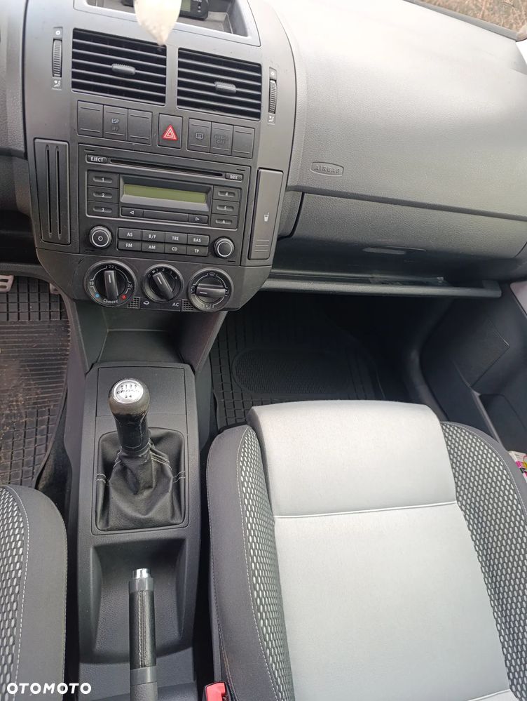 Volkswagen Polo Cross - 11