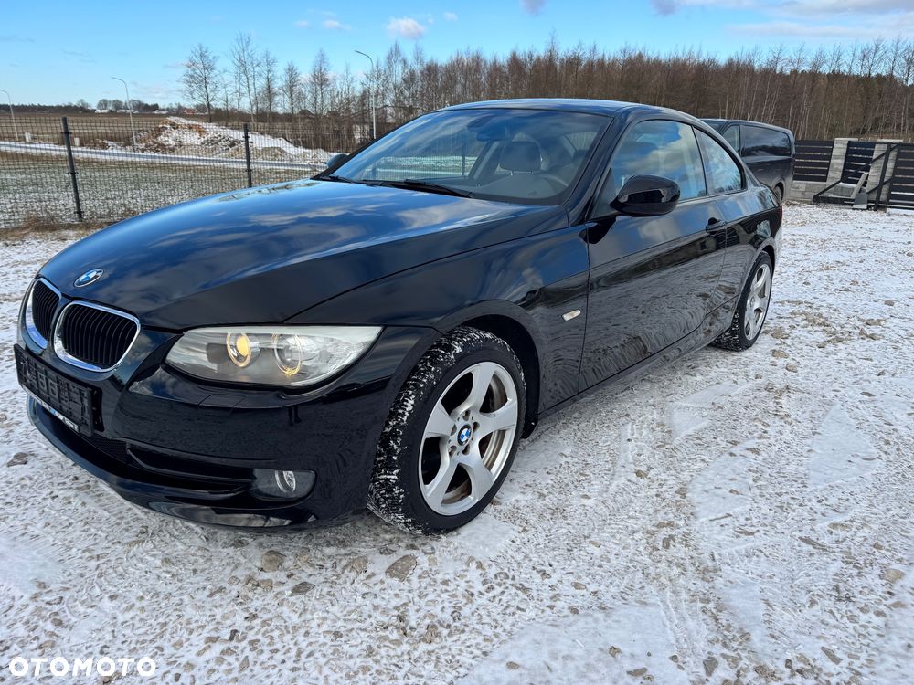 BMW Seria 3 320i M Sport Edition - 18