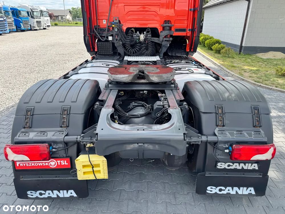 Scania R 450 / ACC / DWA DUŻE ZBIORNIKI ON / DWA ŁÓŻKA / RETARDER / DUŻA NAVI / VIRTUAL KOKPIT - 16
