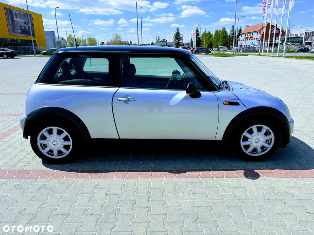 MINI ONE - 3