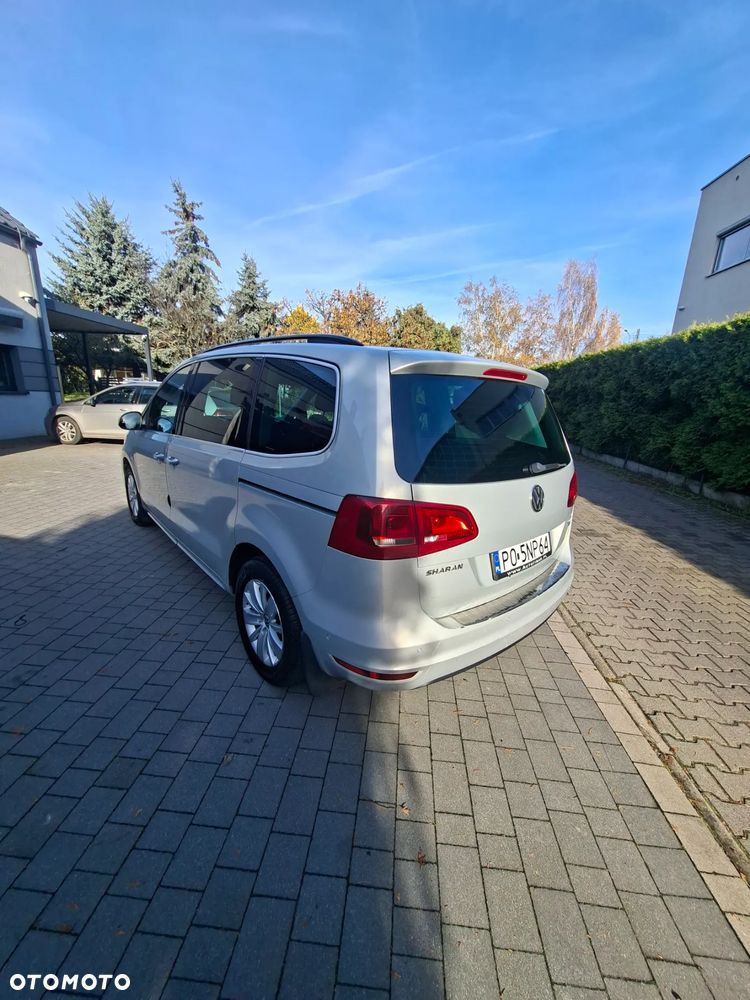 Volkswagen Sharan 2.0 TDI Comfortline DSG - 3