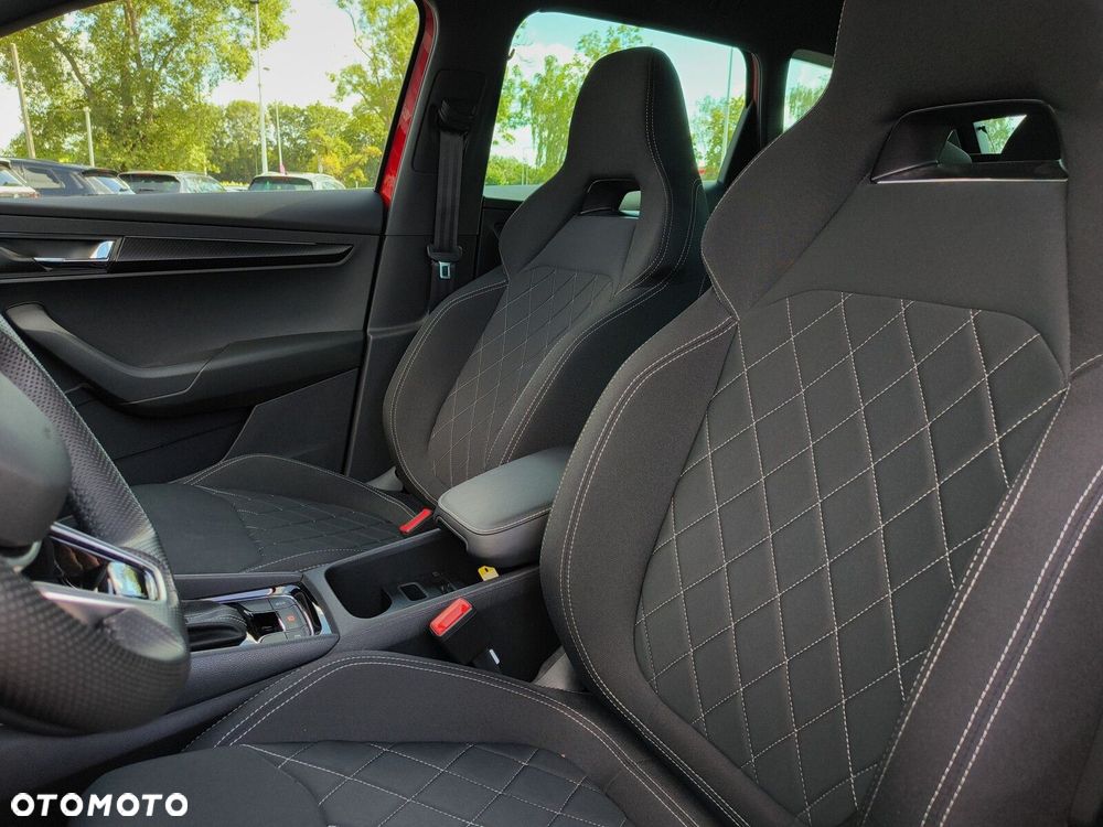 Skoda Karoq 1.5 TSI ACT Sportline DSG - 11