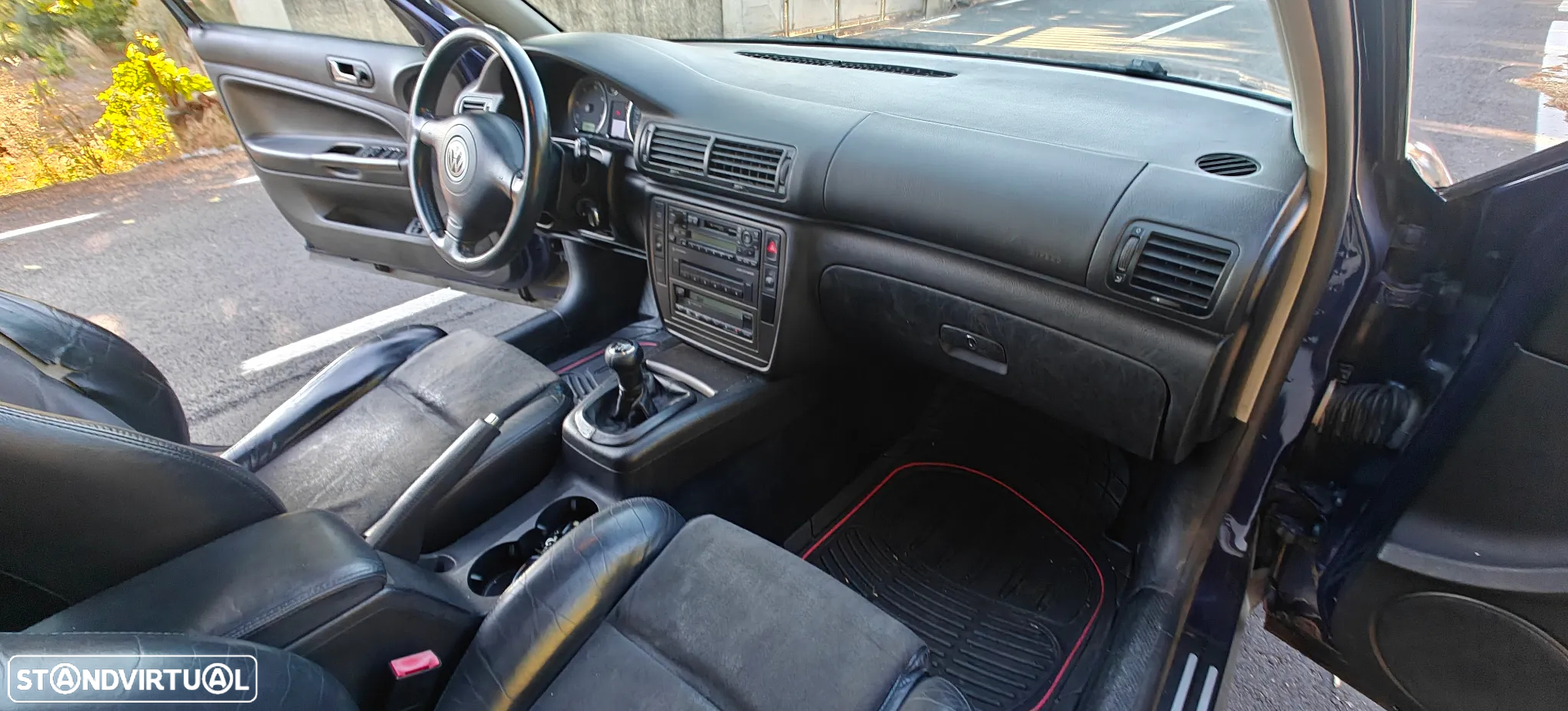 VW Passat Variant 1.9 TDi Highline - 5