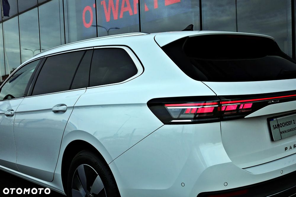 Volkswagen Passat ver-2-0-tdi-scr-elegance-dsg - 13