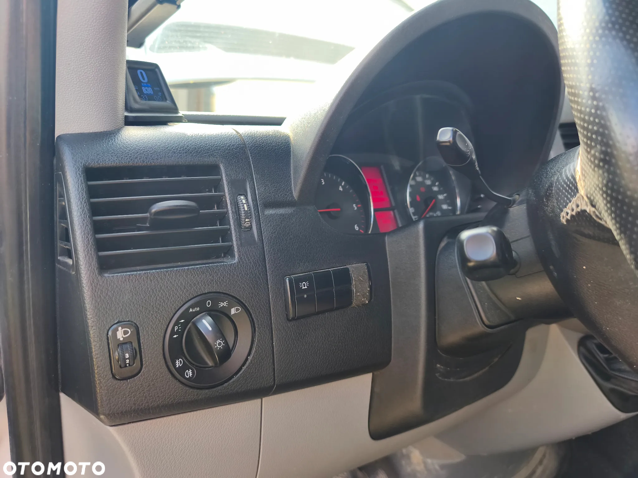 Volkswagen CRAFTER - 19