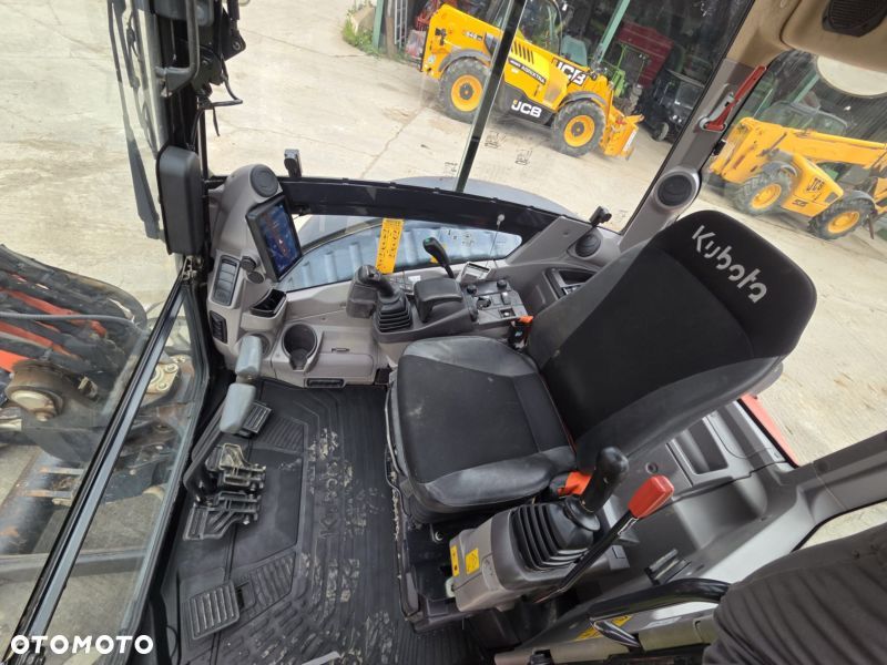 Kubota U56-5 - 12