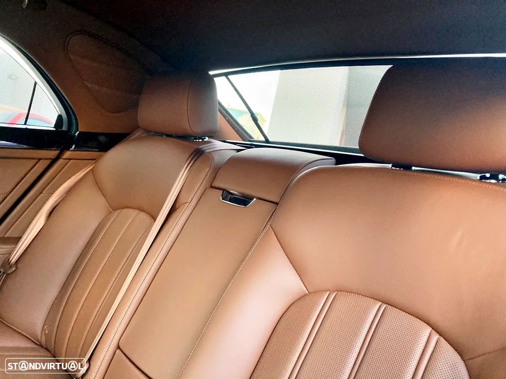 Bentley Mulsanne Standard - 28