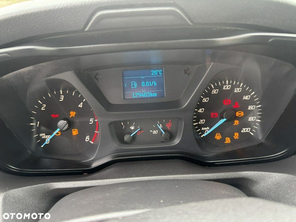 Ford Transit - 13