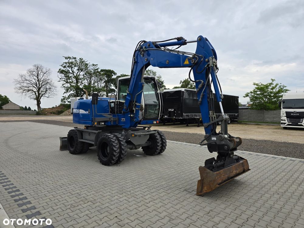 Liebherr 309 / RAMIE TRZY RAZY ŁAMANE - 3