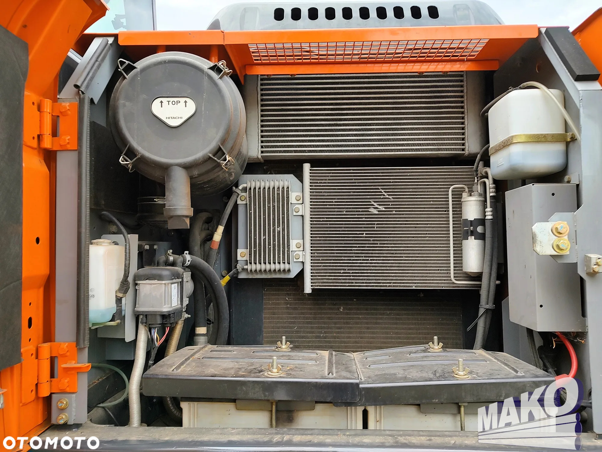 Hitachi ZX 140 - 8