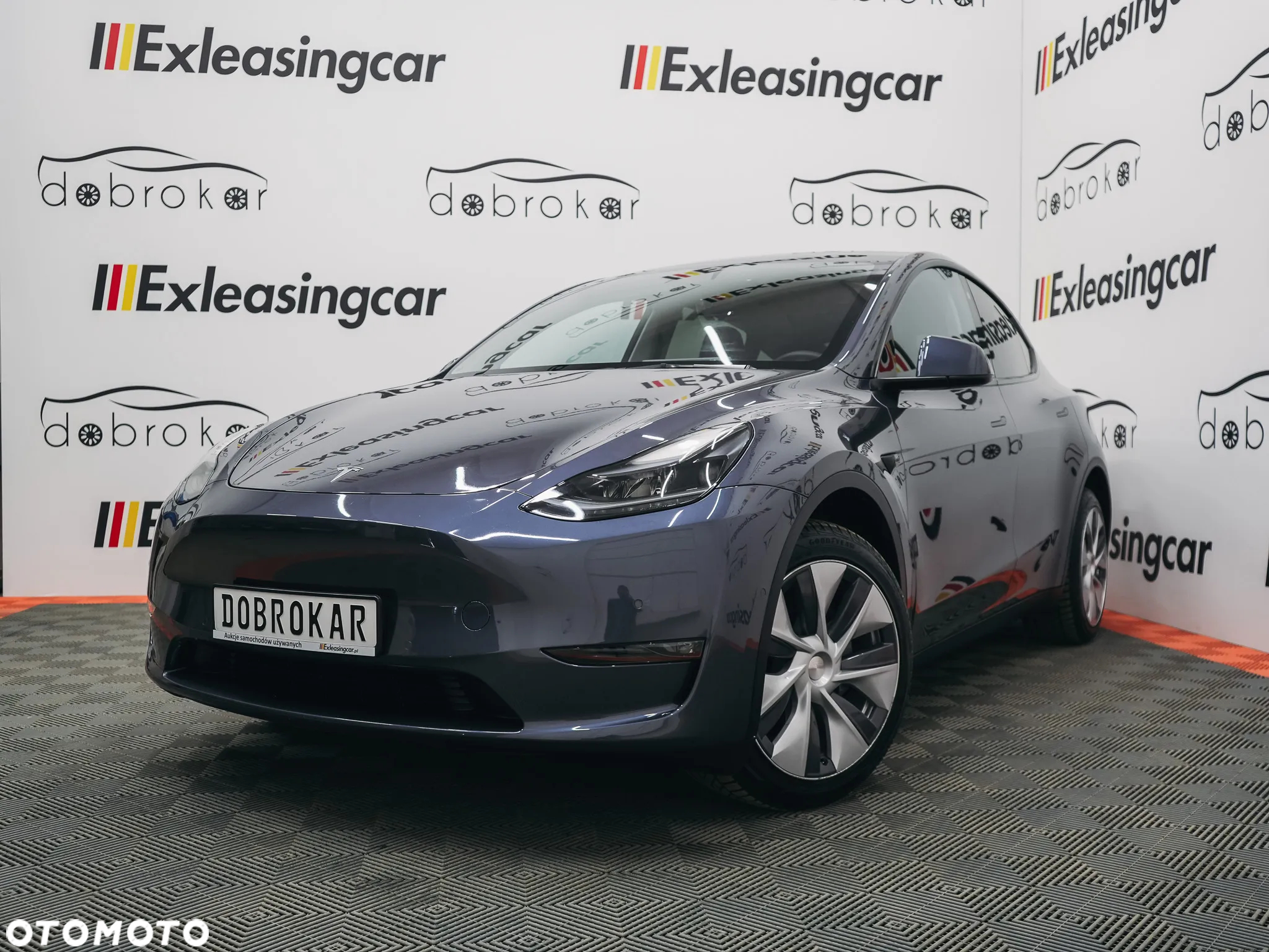 Tesla Y Model Long Range Dual Motor AWD - 5