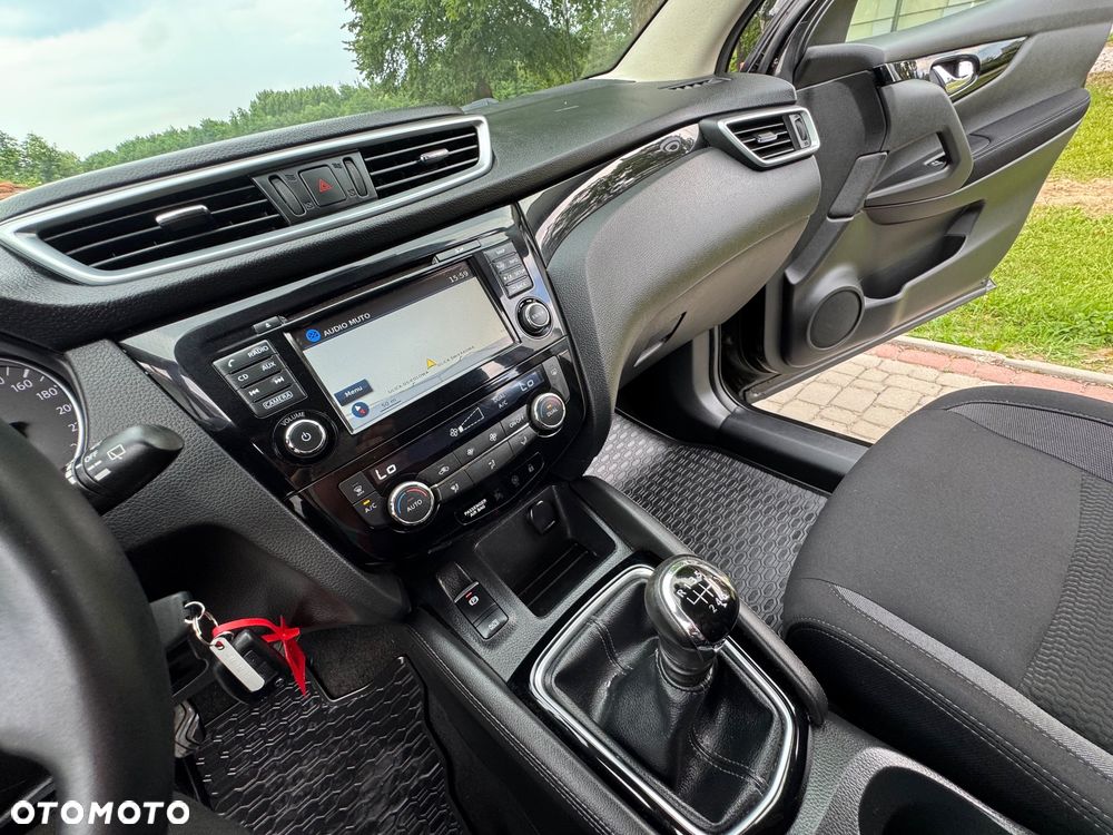 Nissan Qashqai - 35