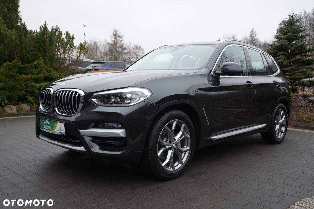 BMW X3 sDrive18d Business Edition sport - 2